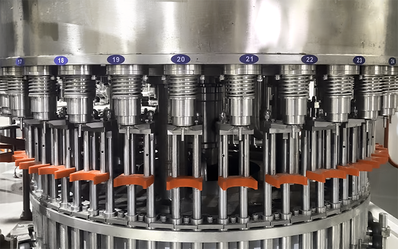 四川成都15000BPH瓶装水生产线