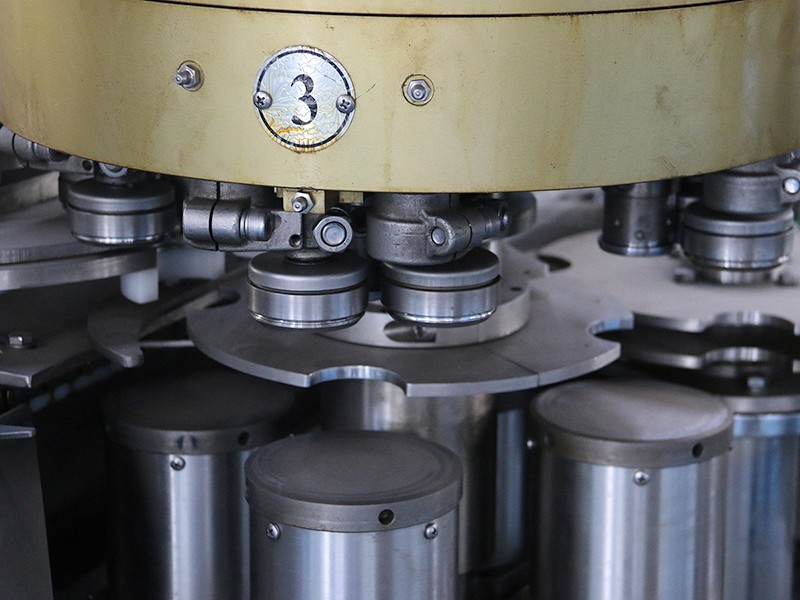 易拉罐饮料生产设备